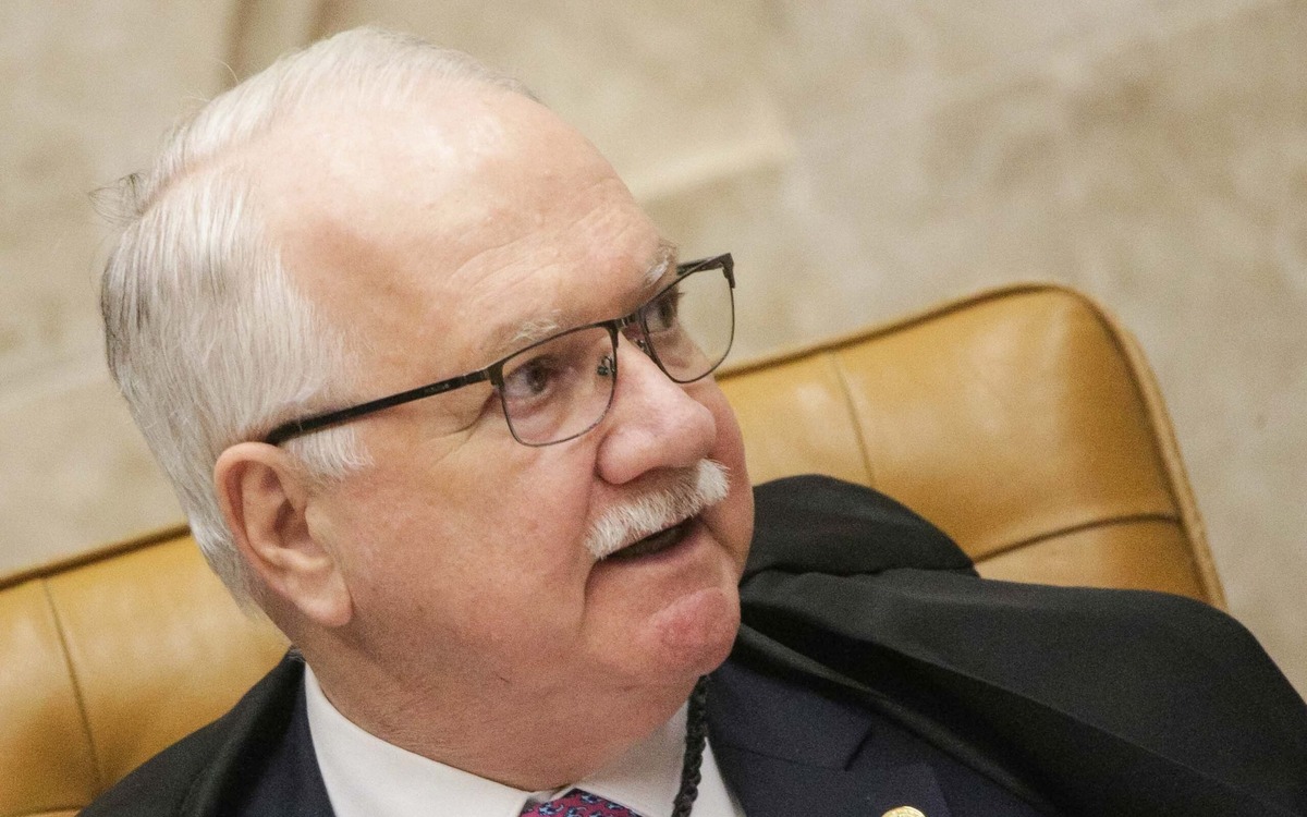 Fachin passou a conduzir os dois pedidos